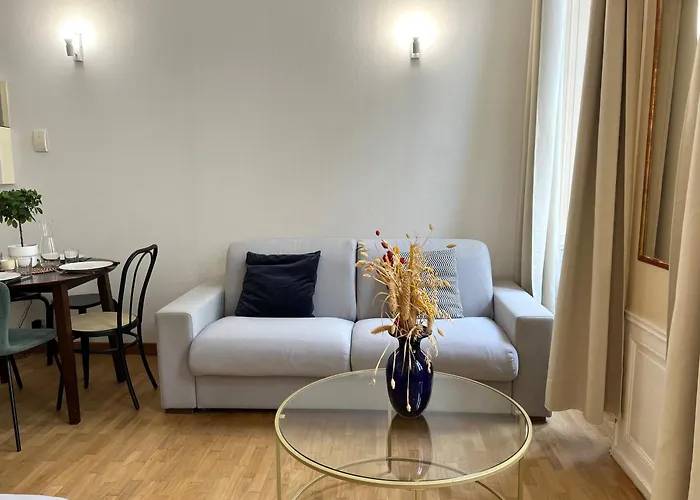 ღ Belle Epoque - Hypercentre, Cosy & Wifi Apartment *